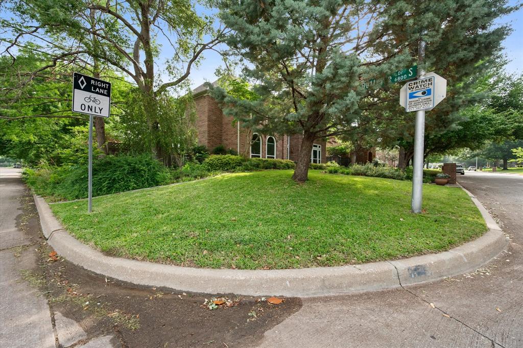 6744 Clear Spring Drive