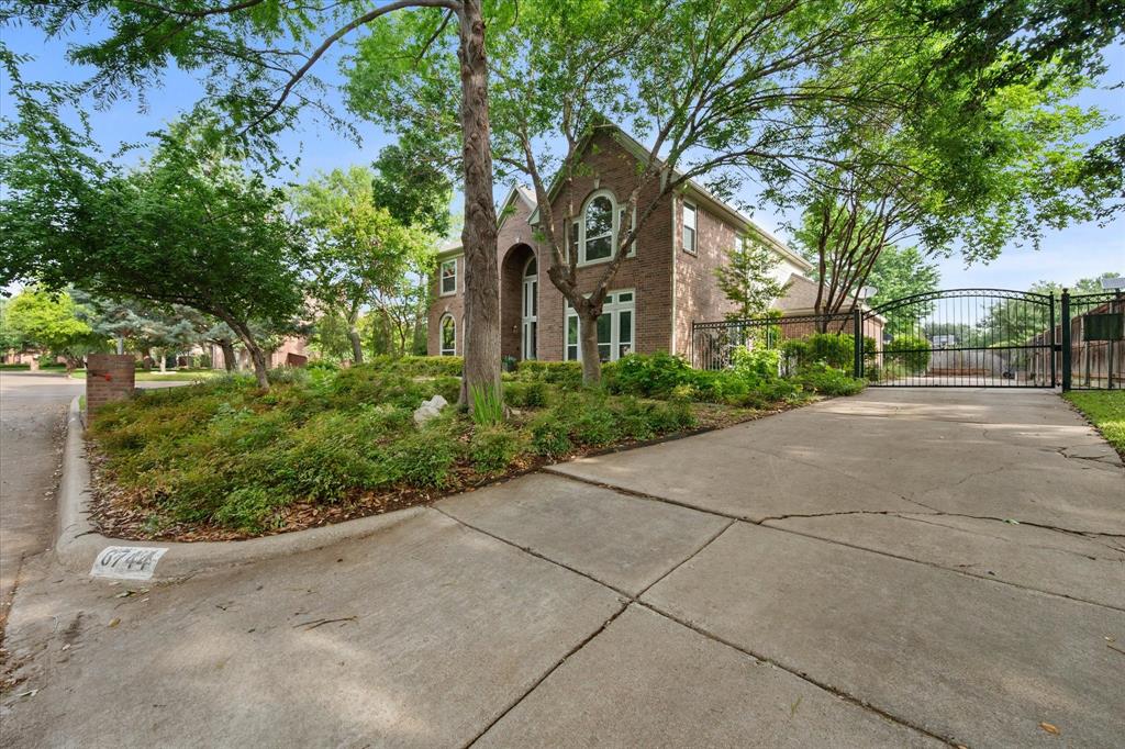 6744 Clear Spring Drive