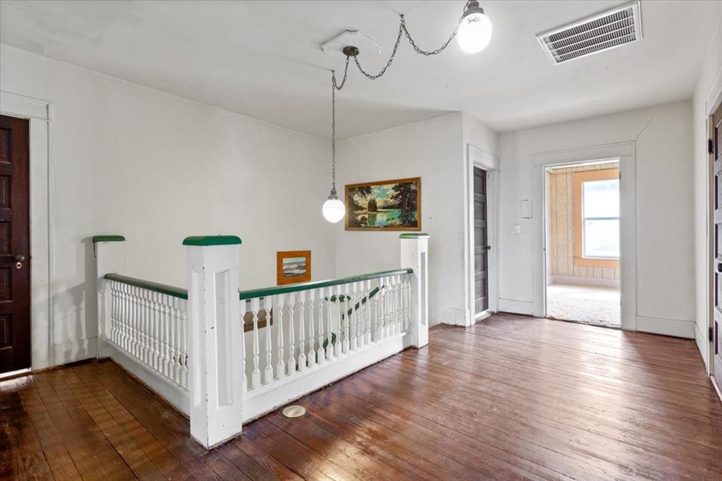 H Weatherly - Residential