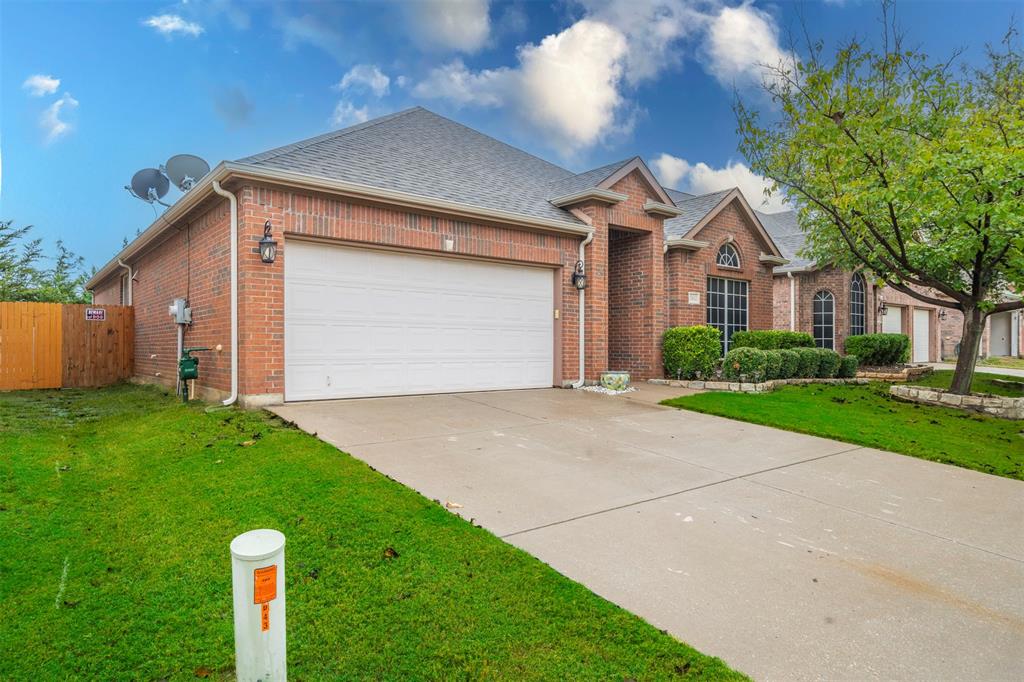 2812 Maple Creek Drive