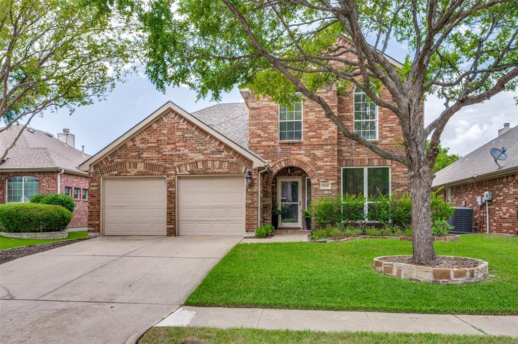 2736 Cedar Wood Drive