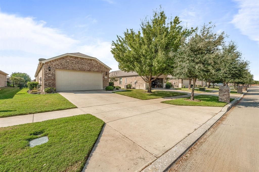 3083 Oyster Bay Drive