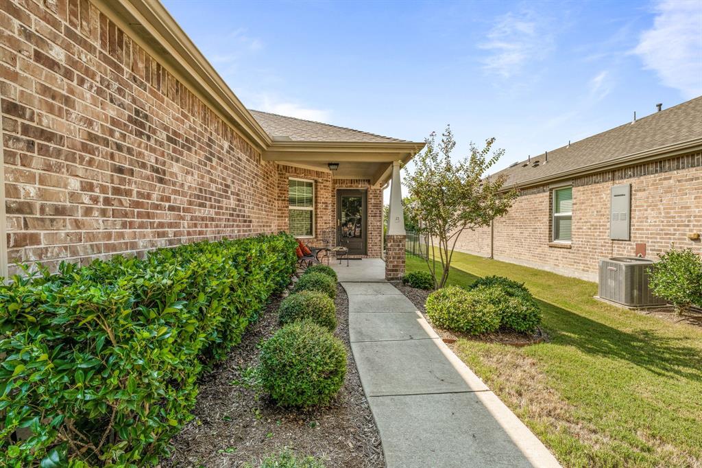3083 Oyster Bay Drive
