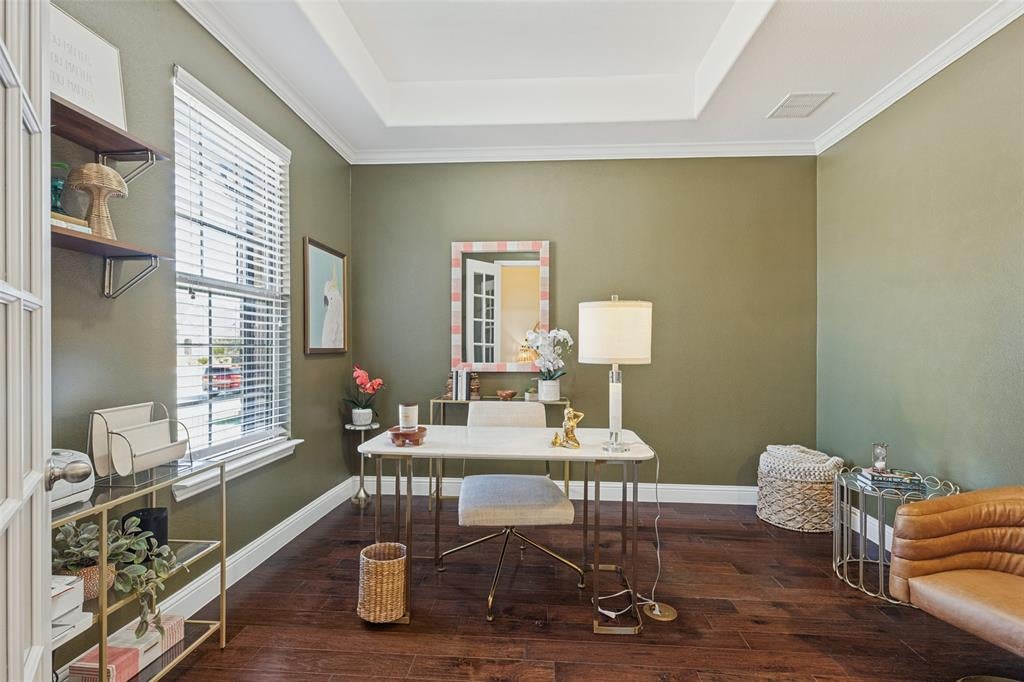 3605 Saint Croix Avenue