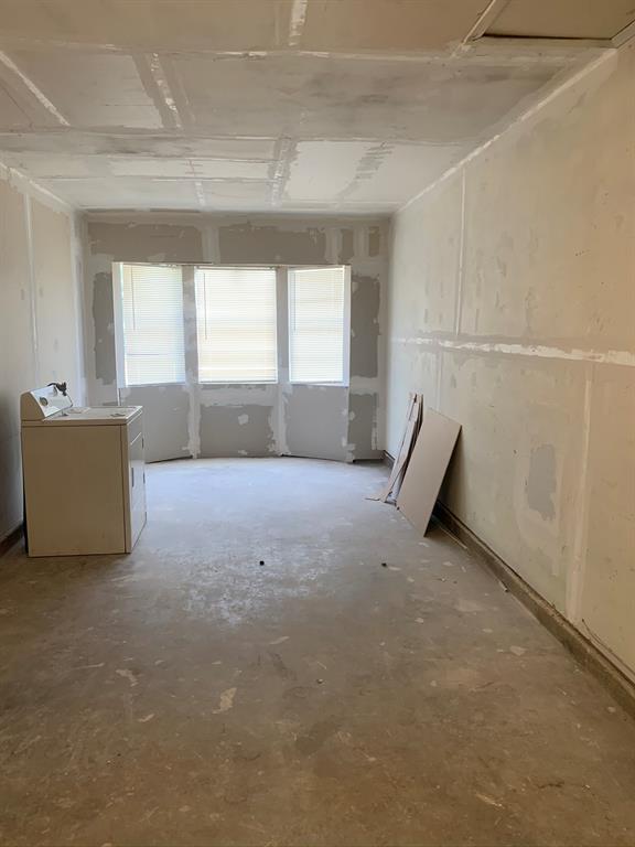 HIGHLAND HILLS 17 - Residential