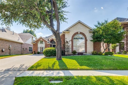 18637 Tall Oak Drive Dallas TX 75287