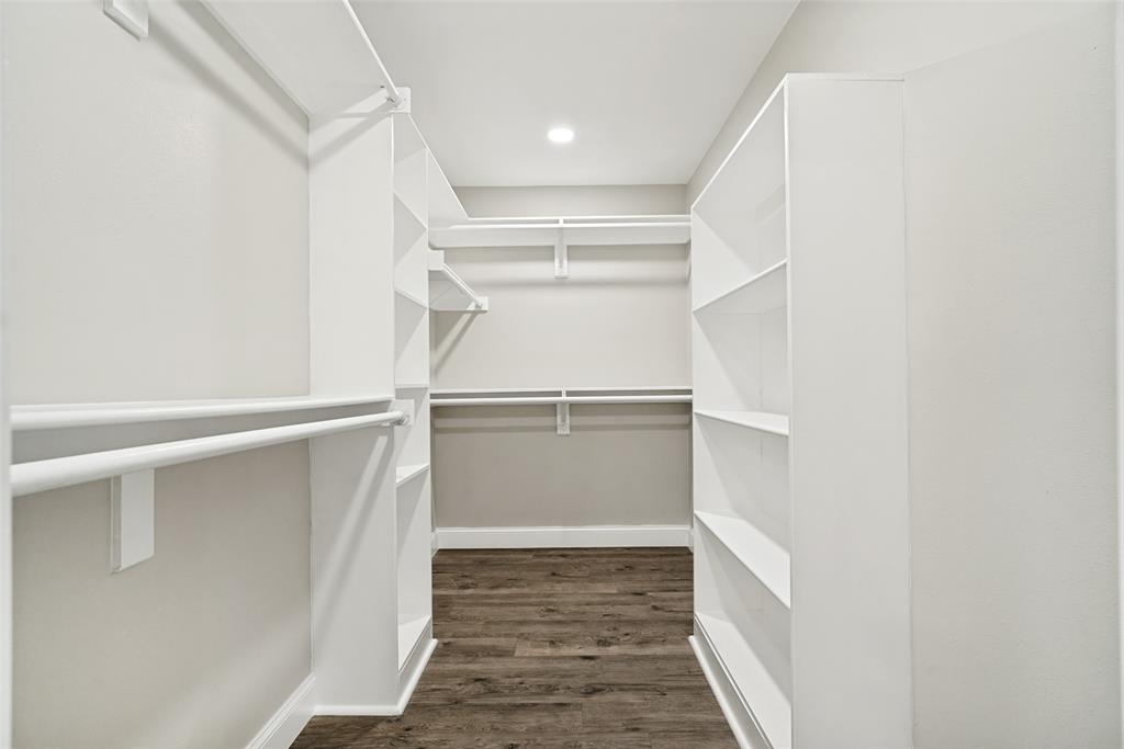 Lakewood Hills Sec 3 - Residential