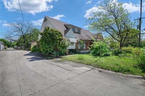 A home in Farmersville