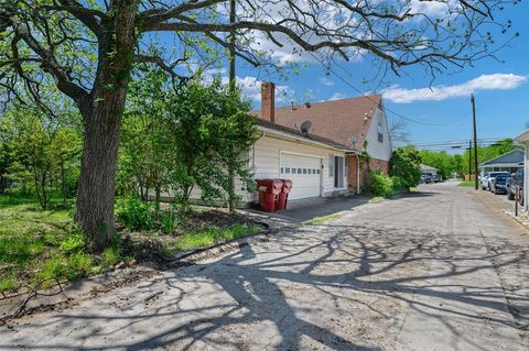 A home in Farmersville