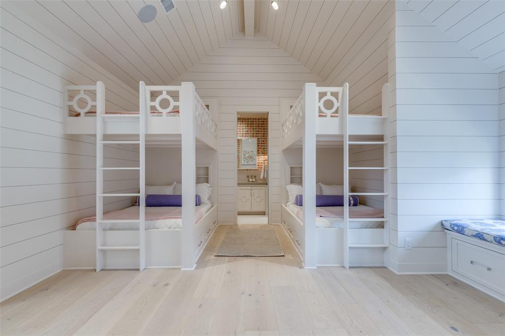 Long Cove - Residential