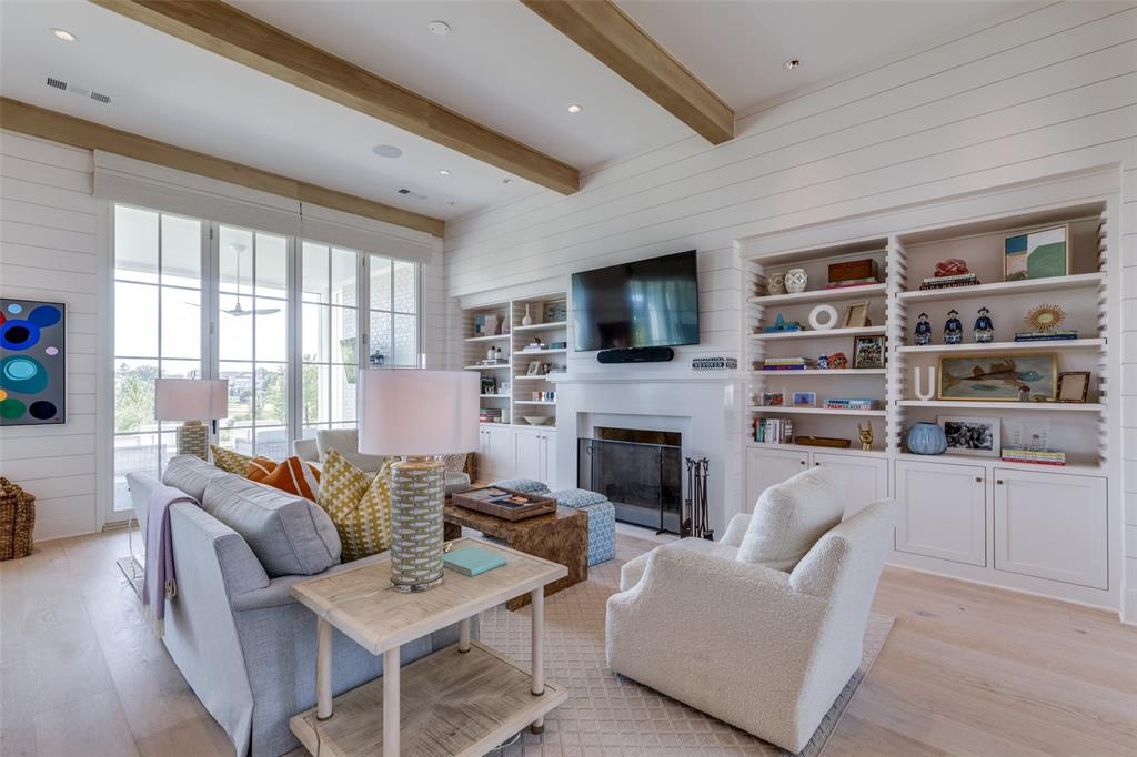 Long Cove - Residential