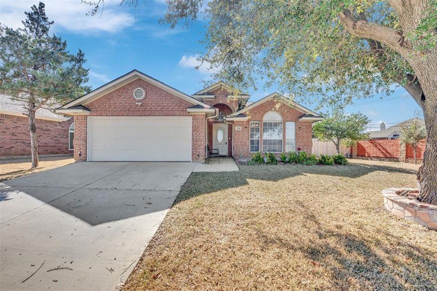 Beautiful one-owner home situated on a desirable corner lot and facing a peaceful trail. This well-maintained 3-bedroom, 2-bathroom property offers a functional layout with two living areas and a formal dining room, providing flexibility for both everyday living and entertaining. The secondary bathroom was fully upgraded in 2022. In 2025, fresh interior paint, popcorn ceiling removal, a new kitchen countertop, and a brand-new roof were completed, enhancing the home with a clean, modern aesthetic. This home features no carpet throughout and no HOA, offering low-maintenance living. Enjoy increased privacy and open views with the Lynn Creek Trail directly in front of the home. A wonderful opportunity to own a move-in ready property in a desirable location!