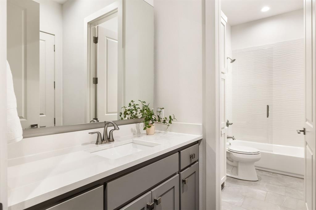 Hillcrest Park Estates - Residential