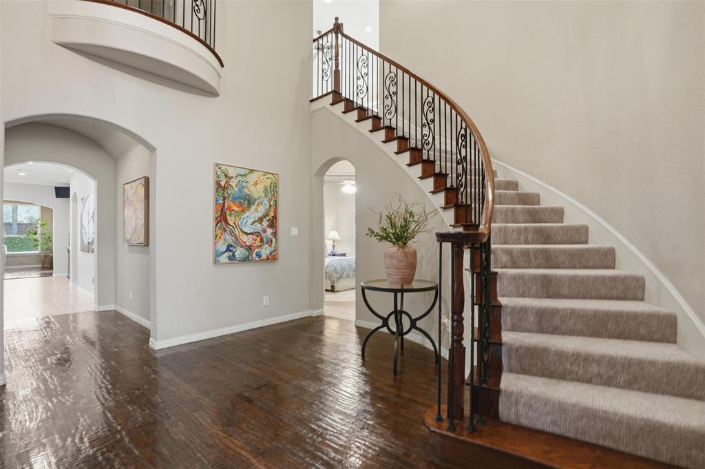 4325 Crestwood Court