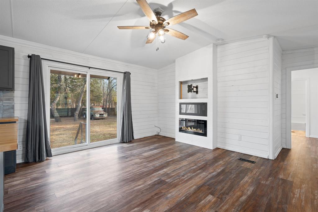 Log Cabin Estates Sec 5 - Residential