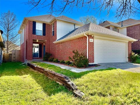 Photo of 4916 Lodgepole Lane, Fort Worth, TX 76137 (MLS # 21216524)