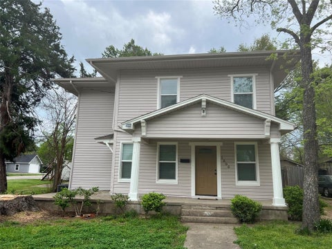 Photo of 1505 W Park Avenue, Corsicana, TX 75110 (MLS # 21402734)