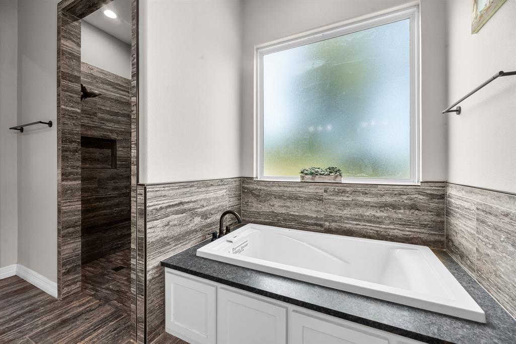 The Shores On Richland Chamb - Residential