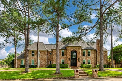 203 W Charlottesville Road Colleyville TX 76034