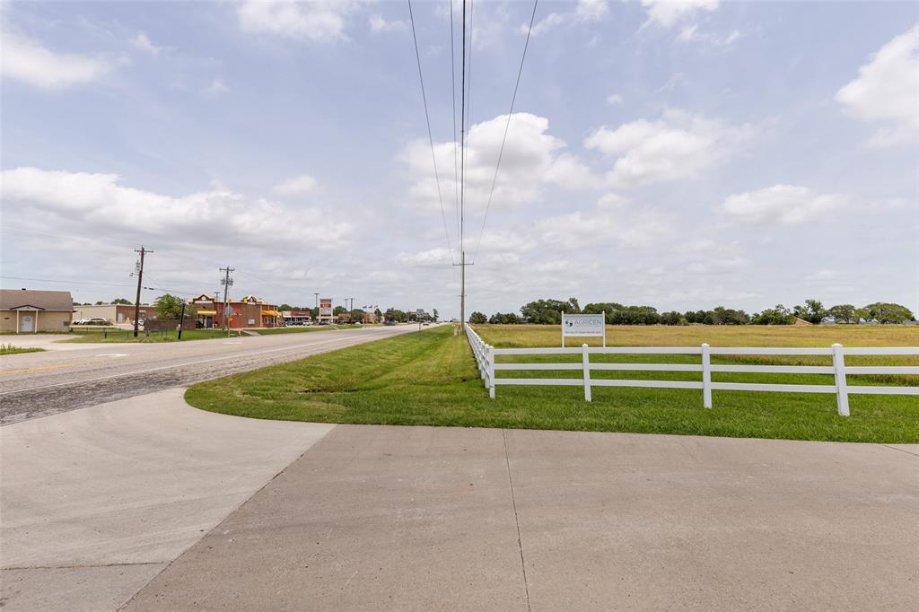 801 S Highway 377