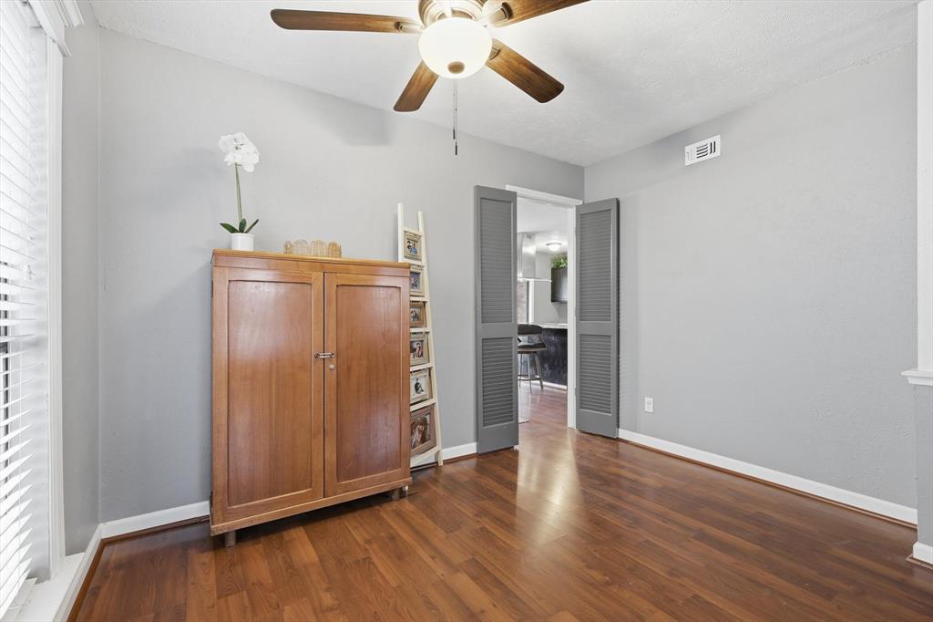 Colony 20 - Residential