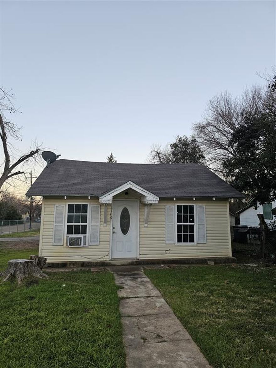 A charming, tenant-occupied property already generating rental income and perfect for any investor looking to grow their portfolio. This cozy 2-bedroom, 1-bathroom home is located on a spacious corner lot. This oversized lot offers future potential for expansion, outdoor enjoyment, or increased rental appeal. Located just minutes from downtown Waco, Baylor University, shopping, and local parks, this property sits in a rapidly growing area with strong rental demand. Whether you're looking to expand your portfolio or break into the Waco investment market, 2100 Edna Ave is a smart move. Schedule your showing today before this opportunity is gone!