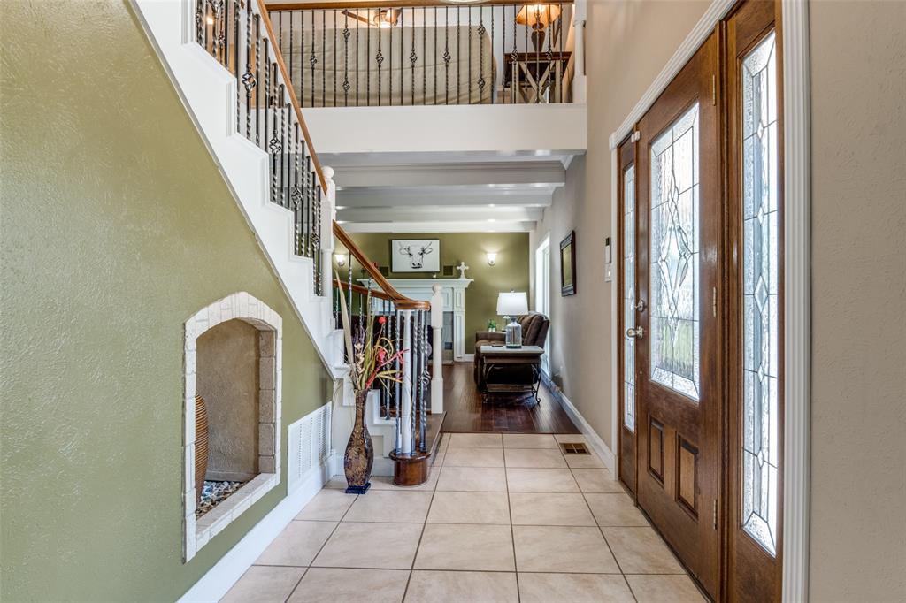 206 Gretel Place