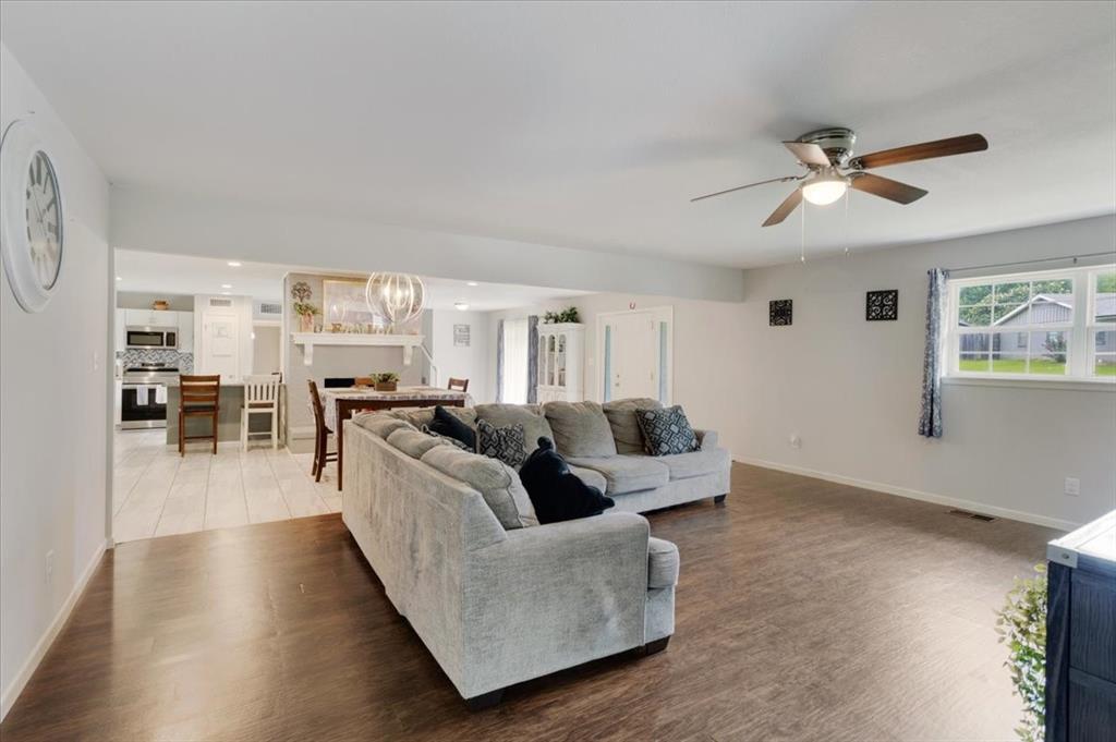 2209 Ridgewood Drive