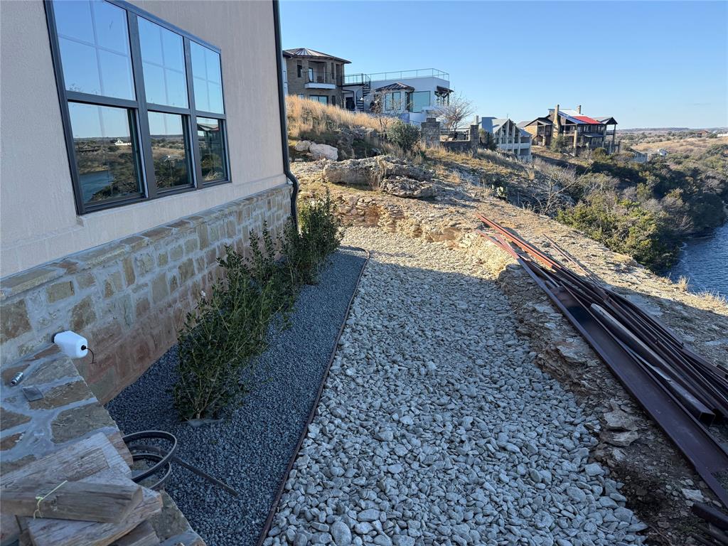 sportsmans world - Residential