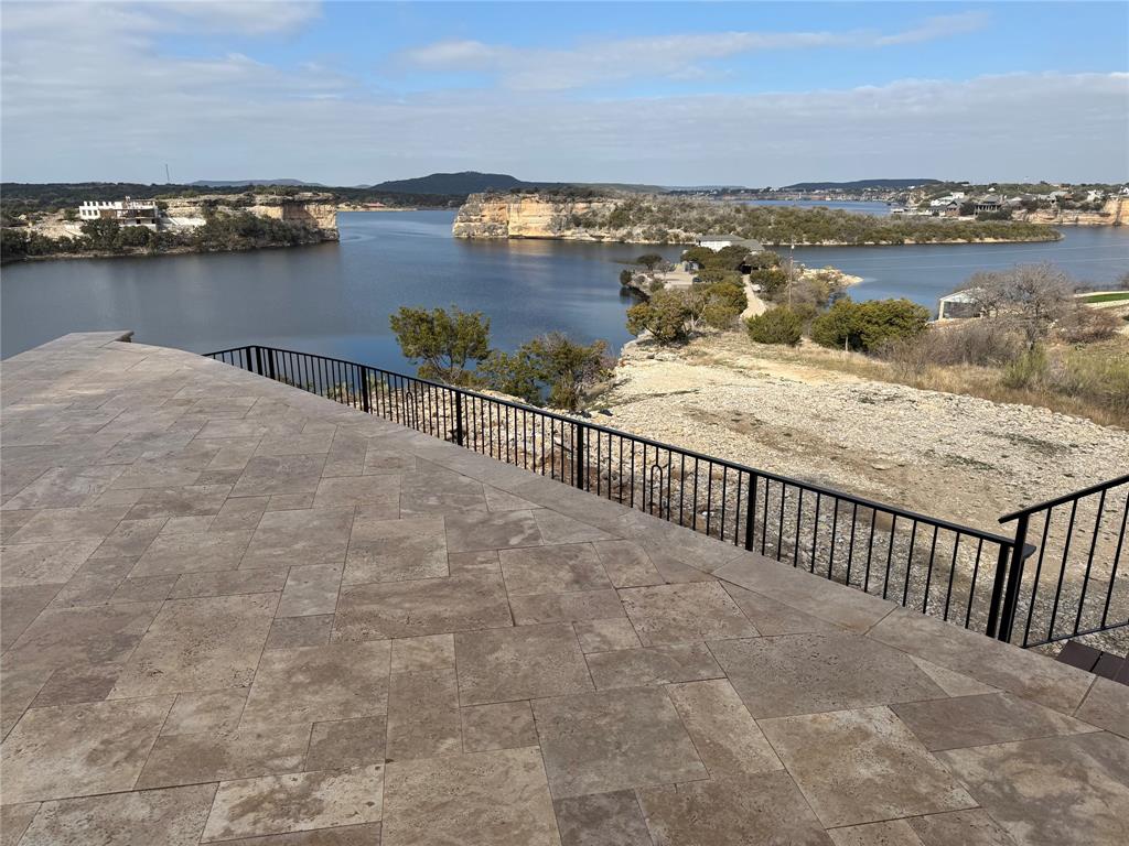 sportsmans world - Residential