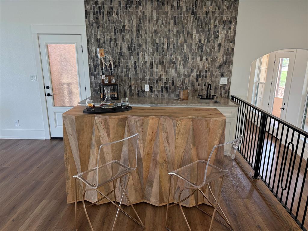 sportsmans world - Residential