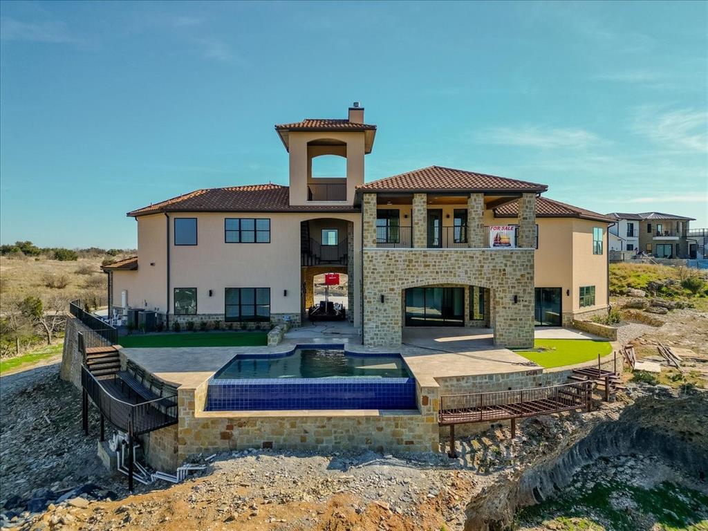 7085 W Hells Gate Drive