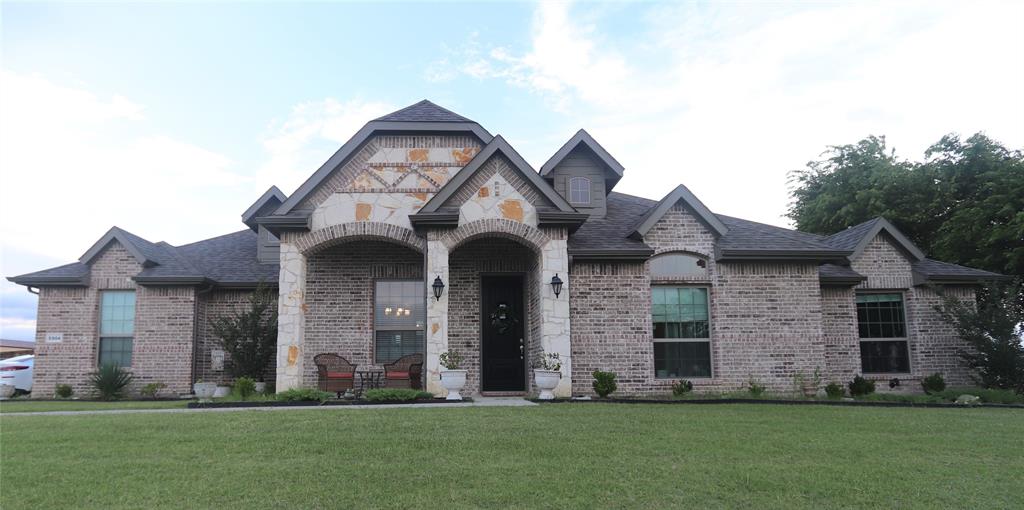 5904 Mango Drive