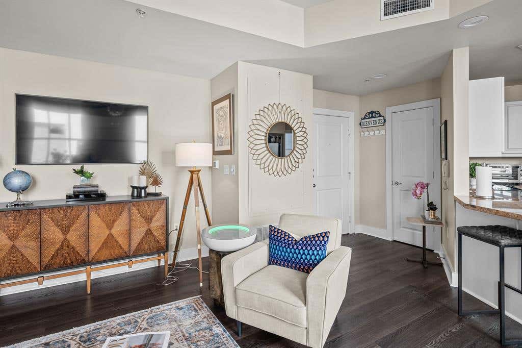 Photo of 411 W 7th Street #302, Fort Worth, TX 76102 (MLS # 21348077)
