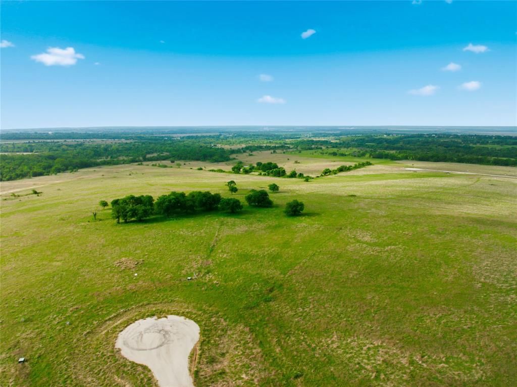 Photo of Lot 78 Crest View Trail, Hillsboro, TX 76645 (MLS # 21251973)