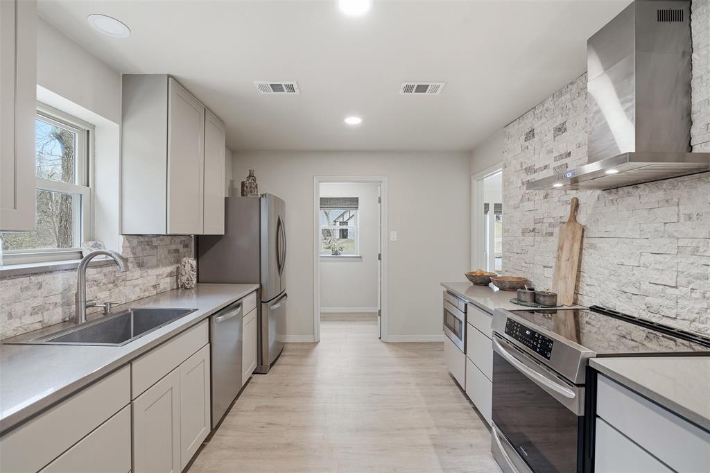 Sleepy Hollow - Residential