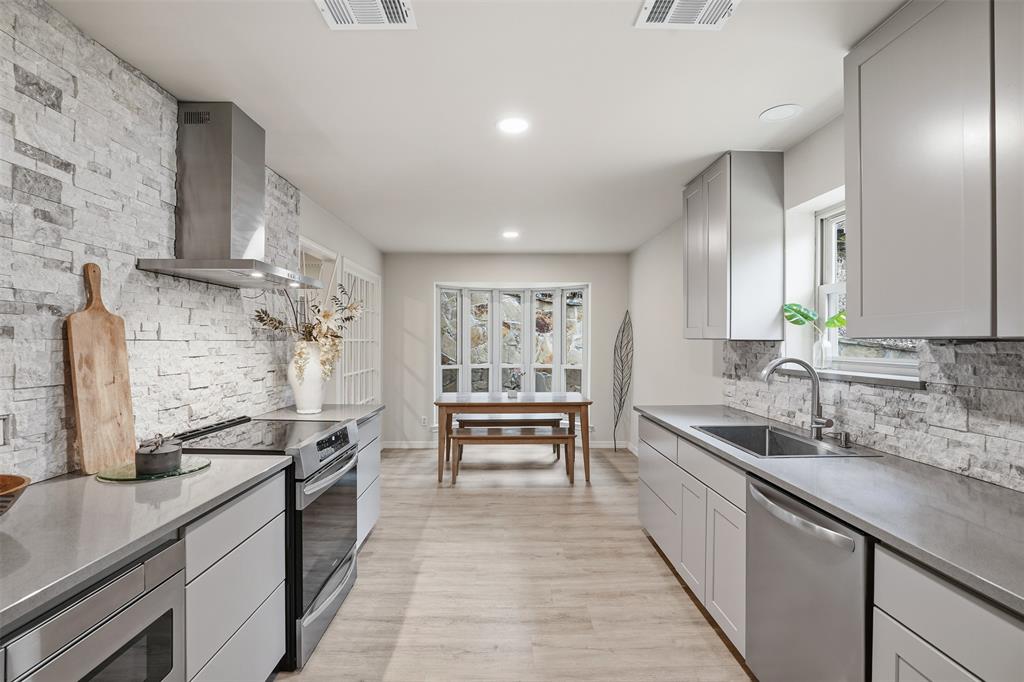 Sleepy Hollow - Residential