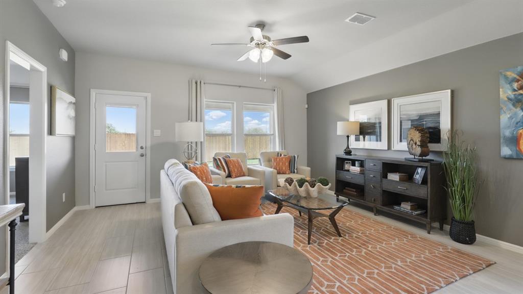 Longhorn Estates - Residential