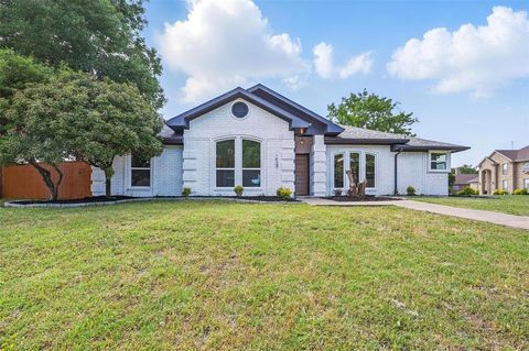 1429 Waterford Place Garland TX 75044