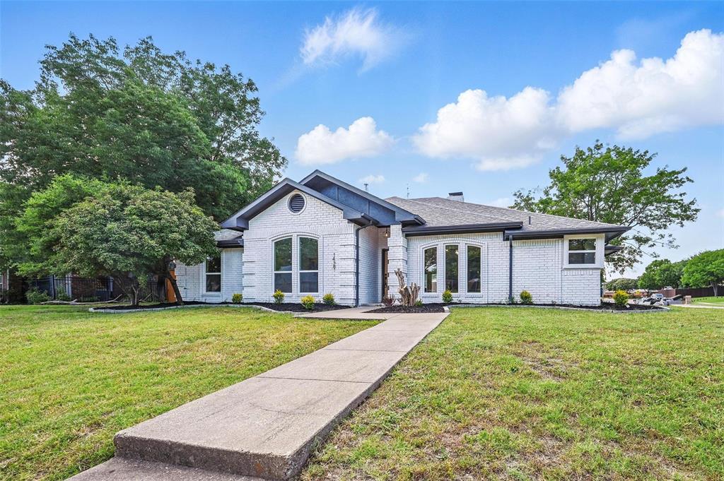 1429 Waterford Place