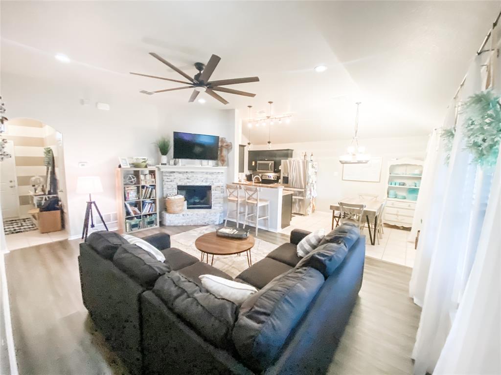 4209 Agate Drive