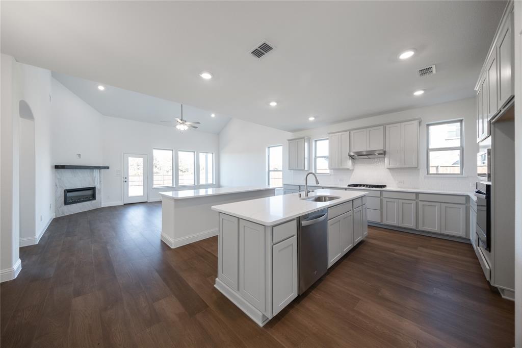 Lovers Landing - Residential