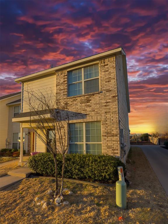 5828 Giddyup Lane