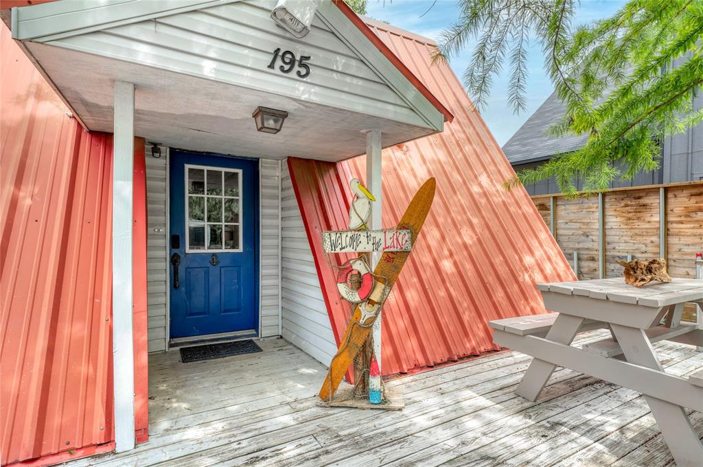 195 Cambridge Drive