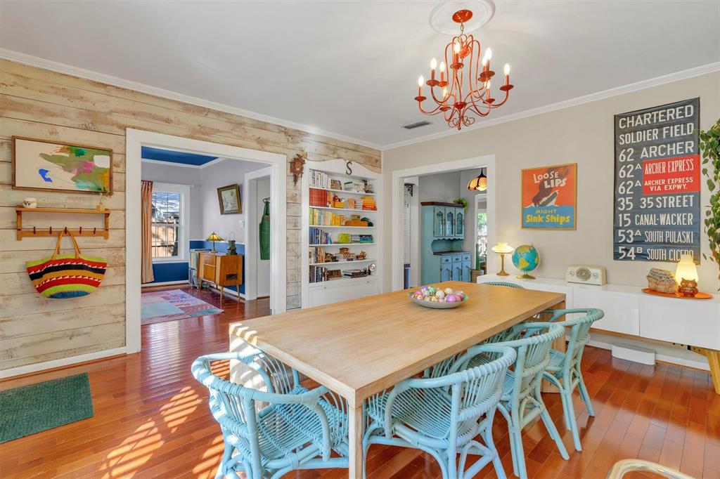 University-Rev - Residential