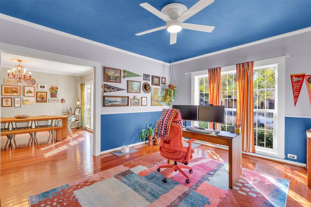 University-Rev - Residential