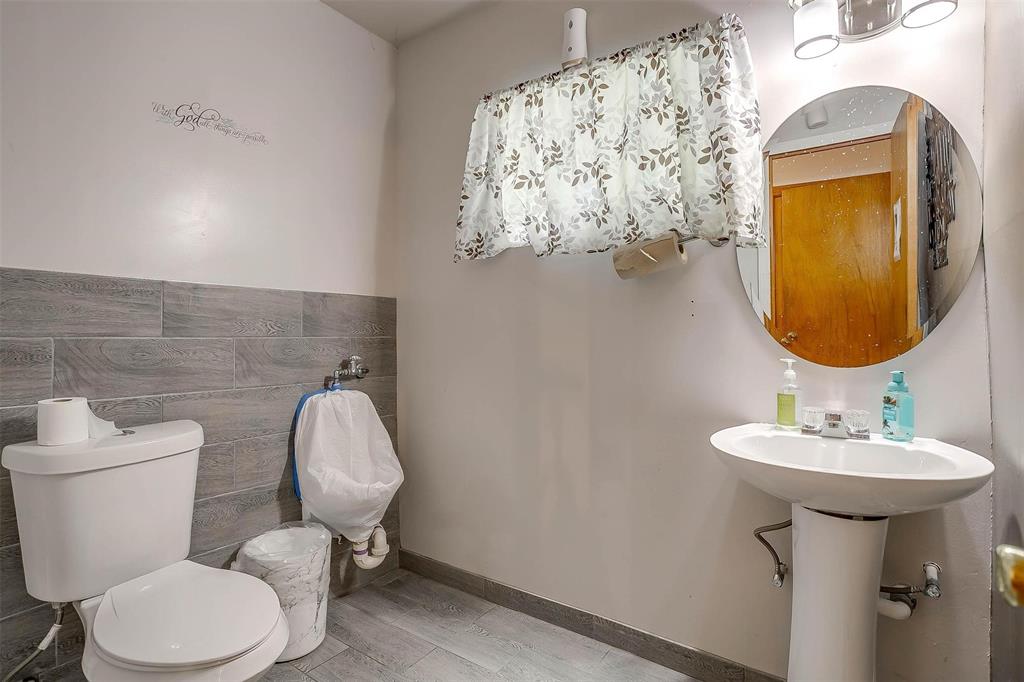 Farwell Heights - Commercial Sale