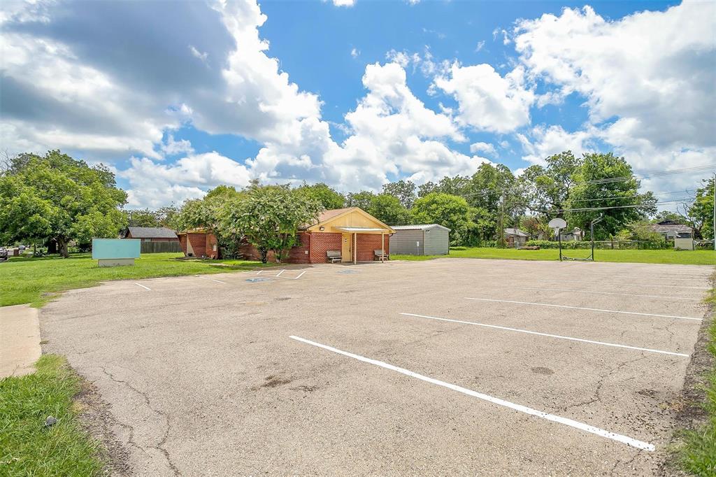 Farwell Heights - Commercial Sale