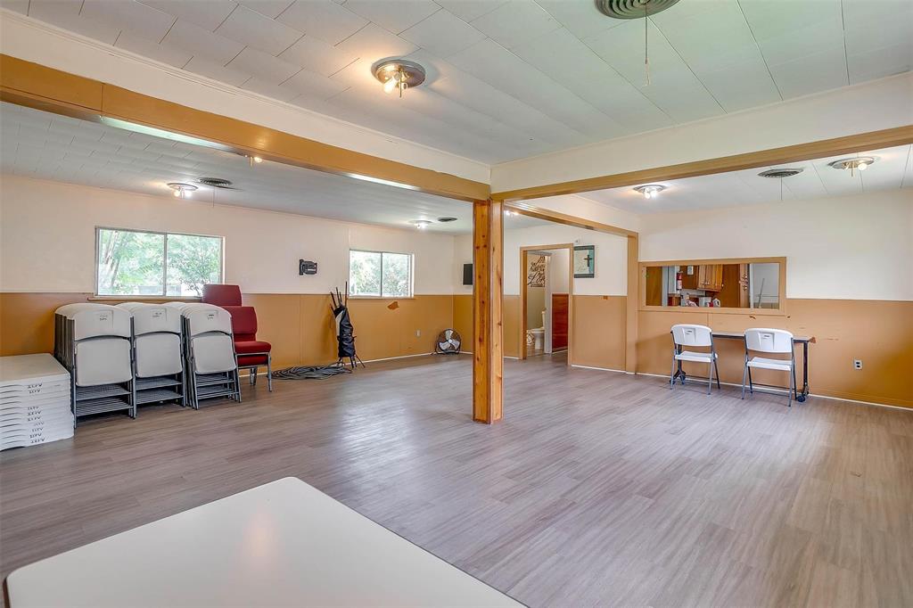 Farwell Heights - Commercial Sale