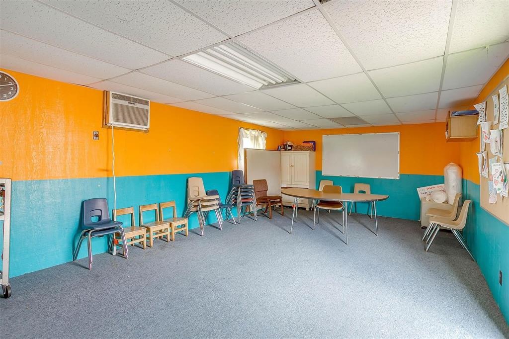 Farwell Heights - Commercial Sale